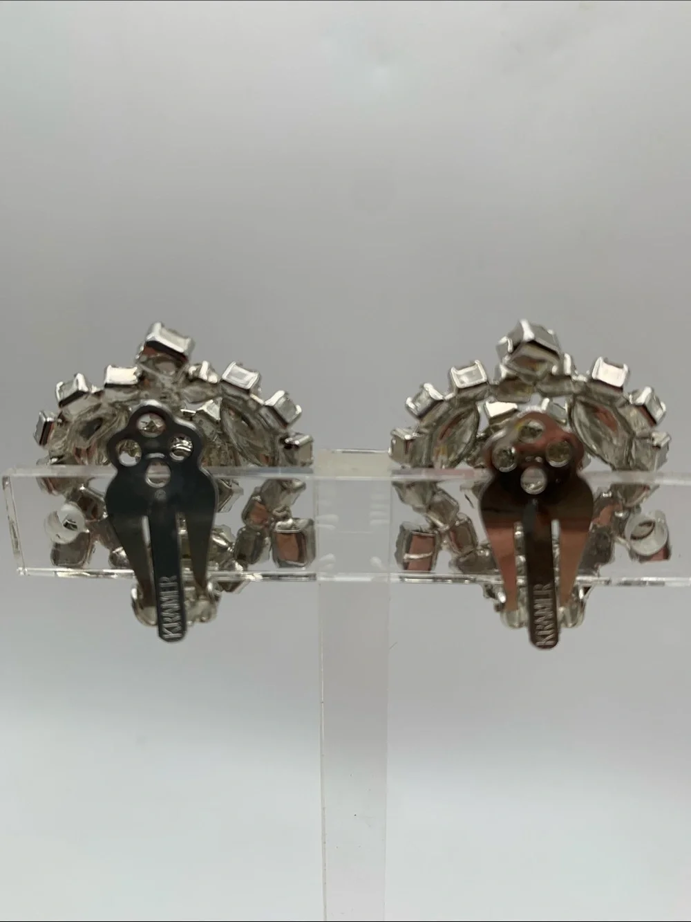ViTG Kramer Clear Rhinestone Cluster Clip-On Earrings Statement Silver Tone 60’s